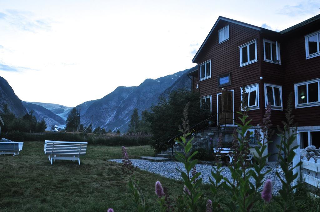 Nigardsbreen Lodge Luster Buitenkant foto