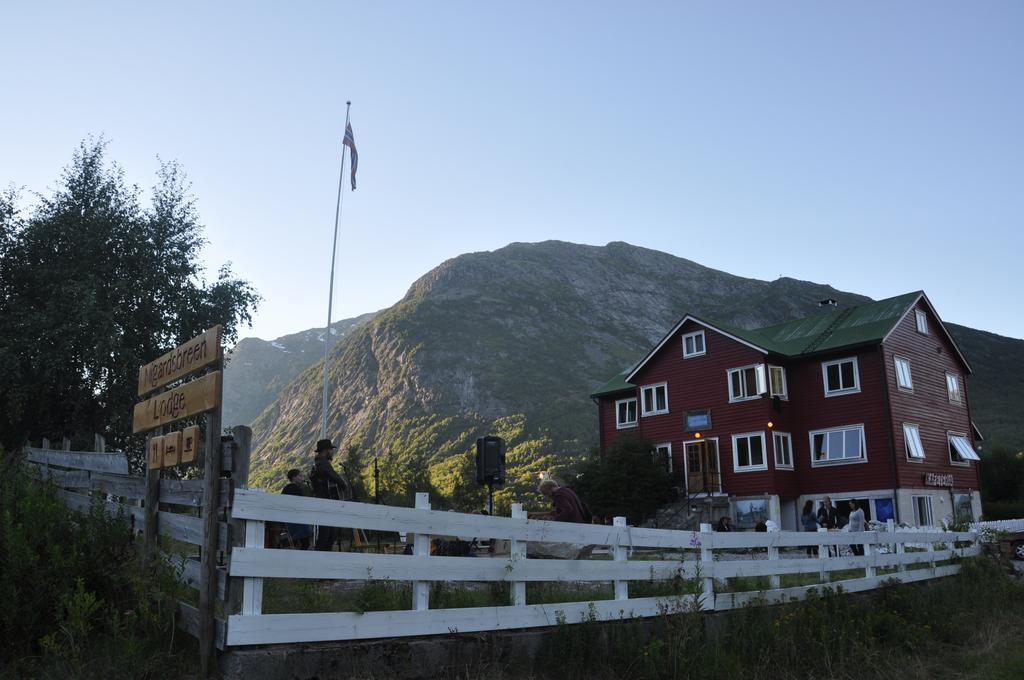Nigardsbreen Lodge Luster Buitenkant foto