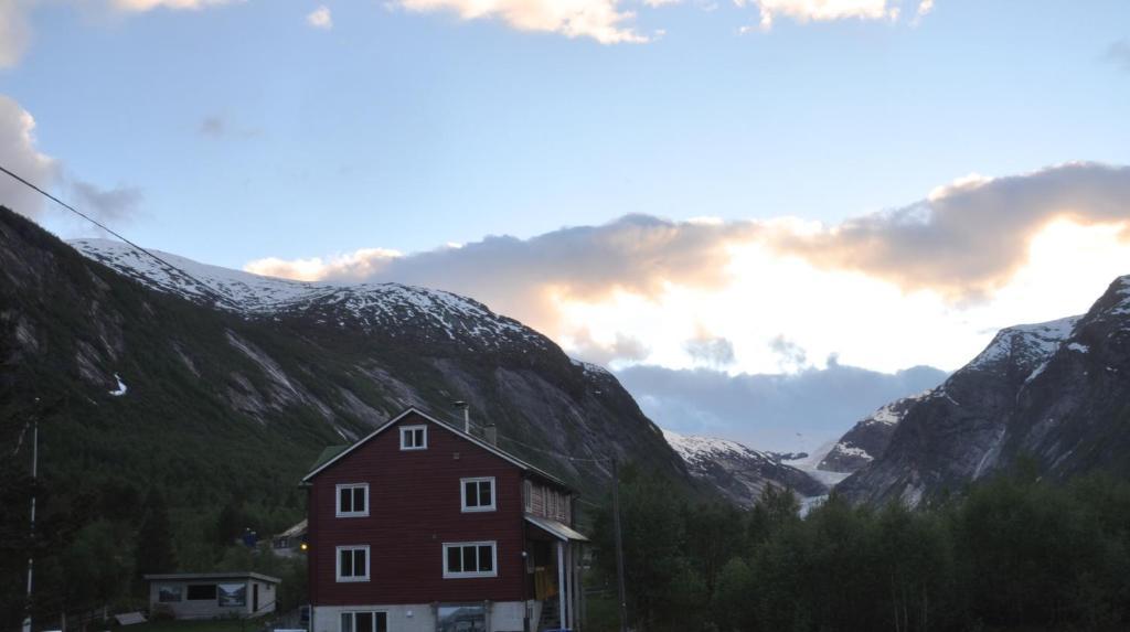 Nigardsbreen Lodge Luster Buitenkant foto